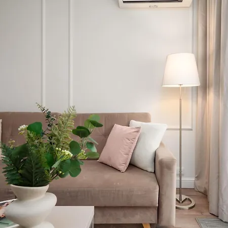 Urban Chic - Luxury For Up To 20 Guests In Mennica Residence, Center アパート