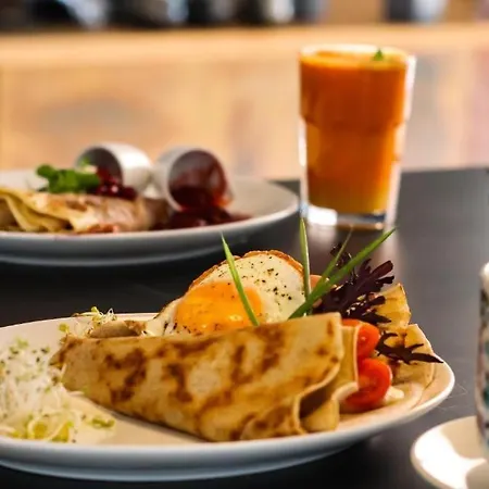 アパート Urban Chic - Luxury For Up To 20 Guests In Mennica Residence, Center ワルシャワ